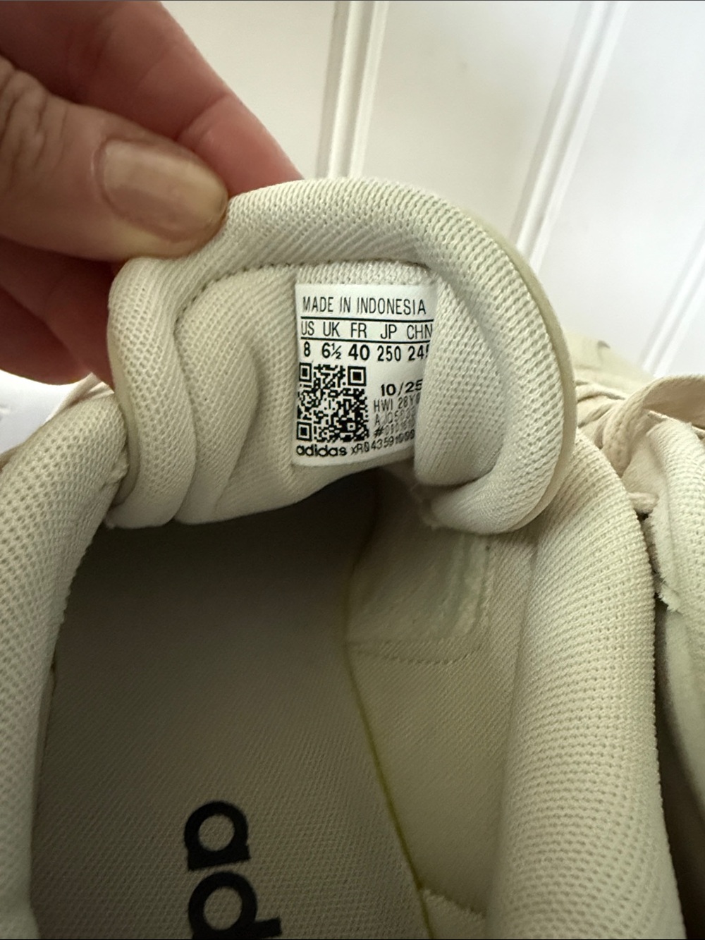 Like New Women’s adidas VL Court Bold Women's Shoes Light Beige Sz 8 - Picture 7 of 9